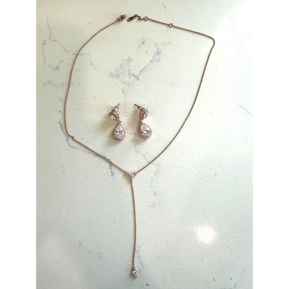 Rose Gold Wedding Jewelery, necklace and earrings